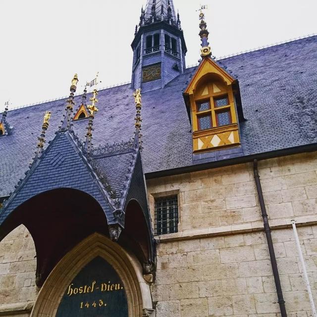 Gevel van de Hospices de Beaune