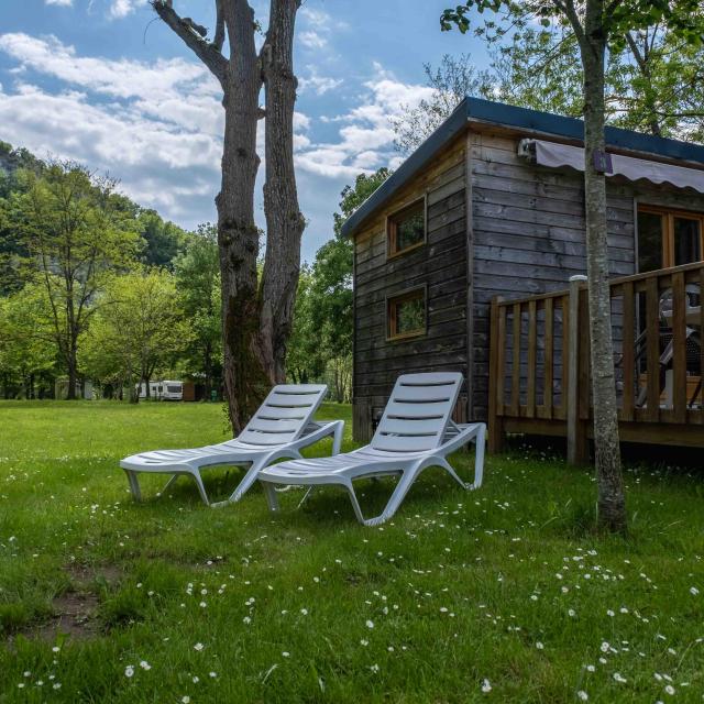 Camping Le Célé, à Saint-Sulpice, Vallée du Célé