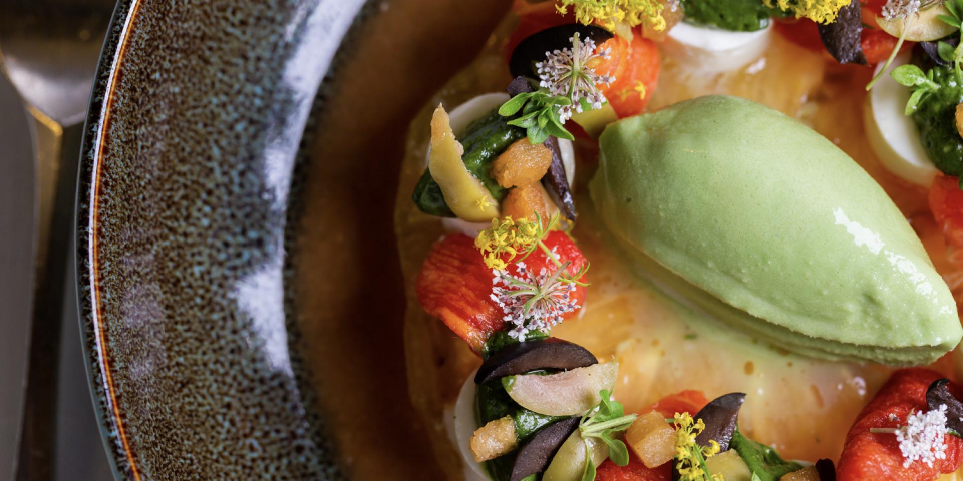 Assiette colorée et appétissante Restaurant du Viguier du Roy