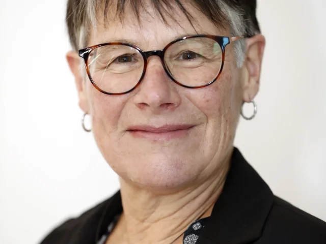 VERONIQUE CLEVY