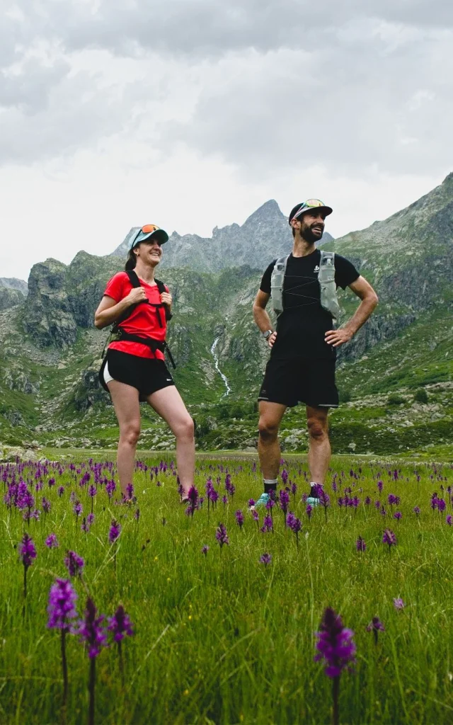 Randonneurs sur le plateau de la Sassière à Sainte-Foy-Tarentaise